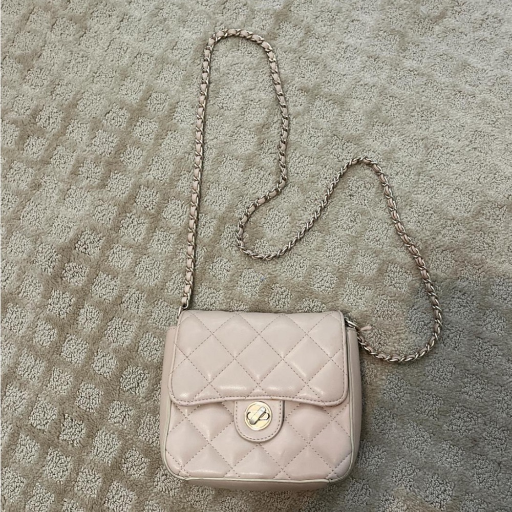 Forever 21 shoulder bag light pink